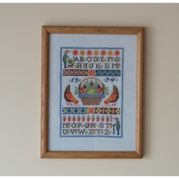 1994 Vintage Amish Or Mennonite Cross-stitch Complete Framed 10"x13" EUC - Picture 1 of 3